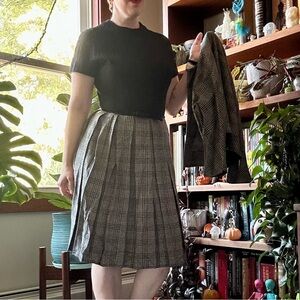 Vintage Classic Black and Gray Plaid Women's Dress With Cute Bow Waist